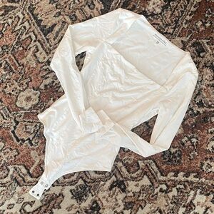 Abercrombie & Fitch White Long Sleeve Bodysuit
